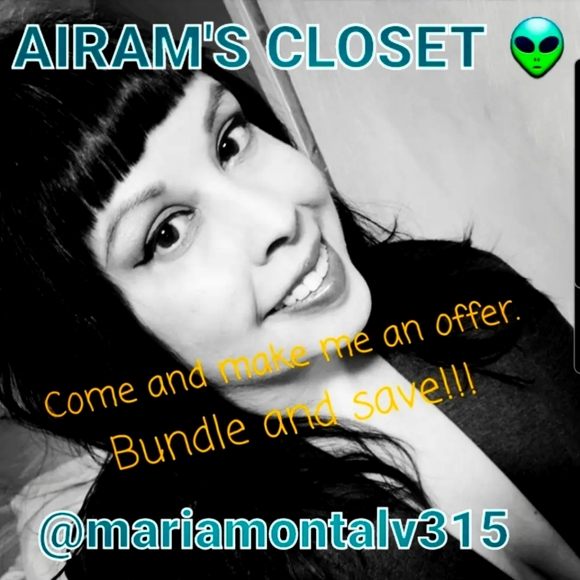 Hello, welcome to my closet. Look around. - Picture 1 of 1